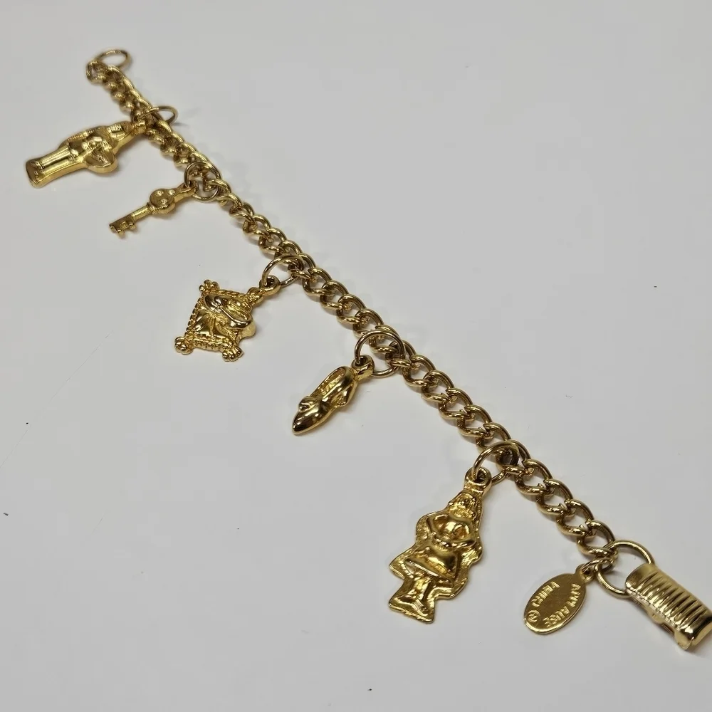 VINTAGE Disney Applause Cinderella Princess Gold Tone Charm Metal Bracelet